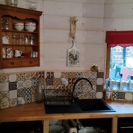 La Tour De Ver Gite Atypique Possibilite Table D'Hotes Sur Reservation Екстериор снимка